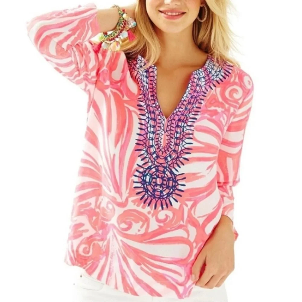 LILLY PULITZER Amelia Island Silk Tunic Pink Coral Navy Split Neckline Sz Small - Picture 9 of 10